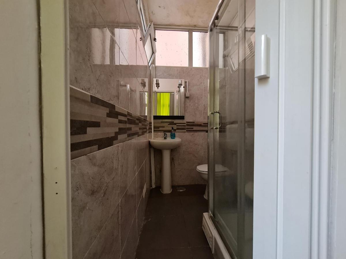 Shangri-La Hostel Anjos Lisboa Ngoại thất bức ảnh